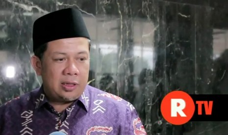  Fahri Hamzah 