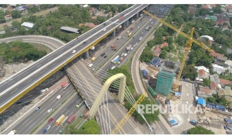 Tol Layang Jakarta Cikampek.