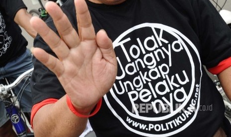 Tolak politik uang.   (ilustrasi). Sebanyak 42,96 persen mahasiswa menyatakan akan menerima uang namun tidak memilih kandidat