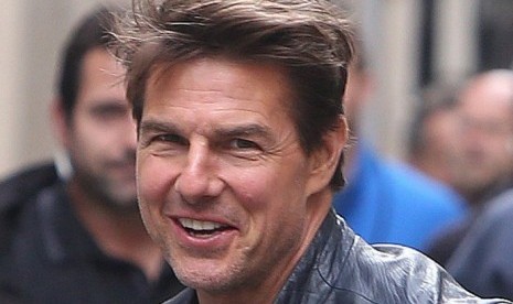 Tom Cruise.