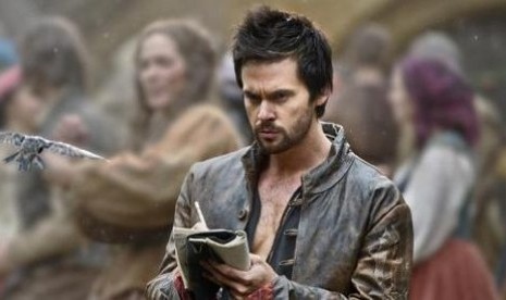 Tom Riley memerankan Leonardo da Vinci di 'Da Vinci's Demon'