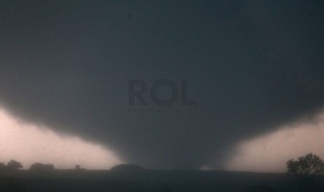   Tornado Ilustrasi (AP/Chris Machis))