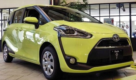 Toyota Sienta