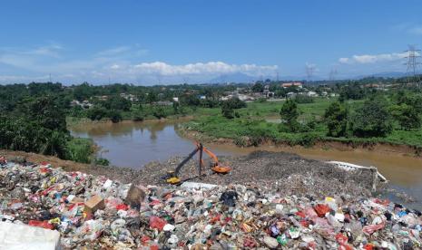 Lokasi TPA Cipeucang di Kota Tangerang Selatan yang terancam longsor.