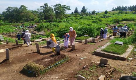 TPU khusus Covid di Cikadut, Kota Bandung.