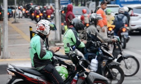 Transportasi Daring (Online)