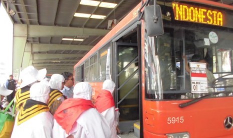 Transportasi jamaah haji di Makkah.