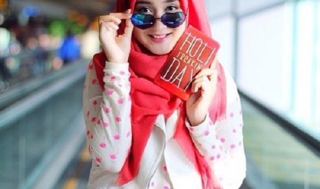 Traveller berhijab