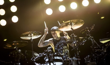 Travis Barker takut naik pesawat pascakecelakaan yang menimpanya 2008 silam.