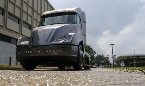 Truck Tesla