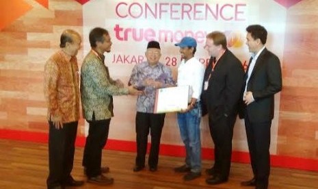 TrueMoney Witami meraih sertifikat syariah dari Dewan Syariah Nasional Majelis Ulama Indonesia (DSN MUI). 