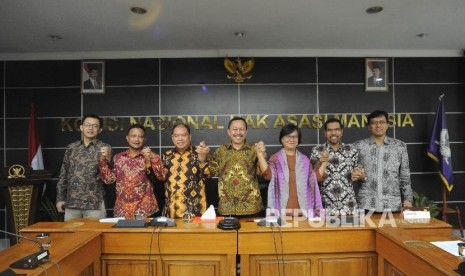 Tujuh anggota baru Komisi Nasional Hak Asasi Manusia Koordinator Subkomisi Pemajuan HAM dan Komisioner Pendidikan dan Penyuluhan 