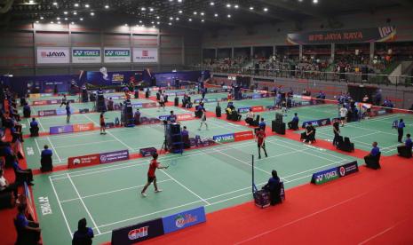 Turnamen bulutangkis Yonex Sunrise Pembangunan Jaya Raya Junior International Grand Prix 2023 di GOR Jaya Raya, Bintaro, Tangerang Selatan.