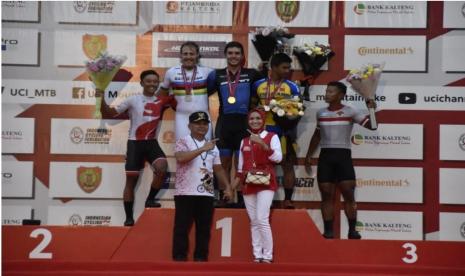 UCI MTB Eliminator World Cup Seri ke 8 Tahun 2022 di Sirkuit Stadion Tuah Pahoe, Jalan Tjilik Riwut Kota Palangka Raya, Ahad (28/8/2022) siang. 