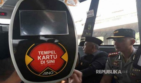 Uji coba bus Transpatriot di Bekasi, Senin (18/12).