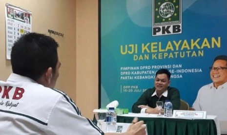 Uji Kelayakan dan Kepatutan calon pimpinan DPRD Kabupaten/Kota dan DPRD Provinsi. 