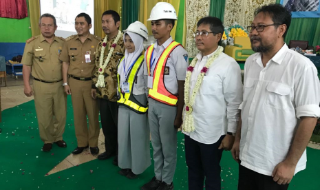 Uji Kompetensi Keahlian (UKK) dan Sertifikasi Siswa SMK Bidang Konstruksi di SMK Negeri 5 Banjarmasin, Kalimantan Selatan, Selasa (13/3).