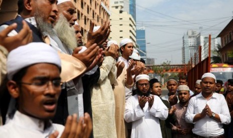 Umat Islam di Bangladesh berdoa untuk para korban serangan teror Christchurch.