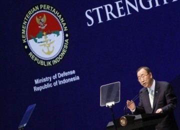 UN Secretary General, Ban Ki-moon, delivers his keynote speech during the opening of  Jakarta International Defense Dialogue (JIDD) 2012 on Wednesday. The forum is intended to promote inter-government cooperation to anticipate various security threats.   