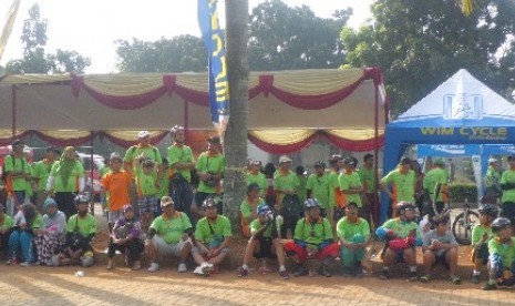 Unisma Bekasi Gelar Fun Bike