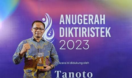 Universitas (Bina Sarana Informatika) berhasil membuktikan dirinya sebagai Kampus Digital Kreatif, dengan meraih penghargaan Silver Winner Anugerah Humas, dalam kategori PTS dengan sub kategori Media Sosial yang diselenggarakan oleh Ditjen Diktiristek.