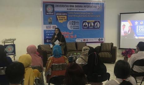 Universitas Bina Sarana Informatika (BSI) kampus Fatmawati akan kembali menggelar acara Bincang Kampus bersama Orang Tua (BKOT) pada Sabtu (3/9/2022).