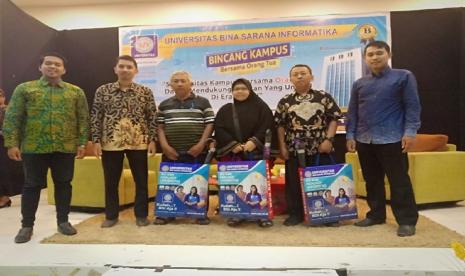 Universitas BSI (Bina Sarana Informatika) akan menyelenggarakan Bincang Kampus bersama OrangTua (BKOT) pada Sabtu, 11 Juni 2022 di ruang Jayawijaya Ball Room Wisma BSI Kaliabang, Universitas BSI kampus Kaliabang, Bekasi.