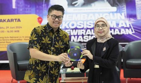 Universitas BSI (Bina Sarana Informatika) dan Maxy Academy lakukan penandatanganan perjanjian kerja sama mengenai pemanfaatan sarana dan prasarana untuk Seminar dan Konsultasi Nasional