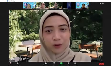 Universitas BSI (Bina Sarana Informatika) kampus Bogor mengadakan kegiatan HangOut Campus yang bertajuk ‘Experience our campus live’ secara daring, pada Jumat, (14/12).