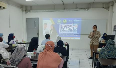 Universitas BSI (Bina Sarana Informatika) kampus Margonda sukses menggelar acara Bincang Kampus bersama Orang Tua (BKOT) terhitung dari 1-4 September 2022 di Universitwas BSI Margonda, Depok.