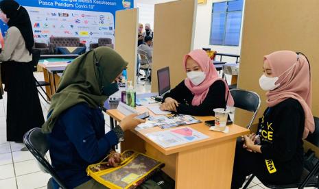 (Foto ilustrasi) Universitas BSI (Bina Sarana Informatika) kampus Purwokerto melalui BSI Career Center (BCC) melaksanakan Job Career Expo (JCE) 2022. 