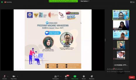 Universitas BSI (Bina Sarana Informatika) kampus Tasikmalaya kembali adakan sosialisasi magang, rutin setiap tahun. Sosialisasi magang kali ini berfokus pada program magang BUMN dan Industri. Kegiatan ini sinergi dengan salah satu program Kampus Merdeka besutan Kemendikbud.