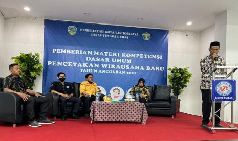 Universitas BSI (Bina Sarana Informatika) kampus Tasikmalaya mendukung kegiatan yang diselenggarakan oleh Disnaker (Dinas Tenga Kerjaan) Kota Tasikmalaya dalam mencetak wajah-wajah baru wirausahawan di Kota Tasikmalaya.