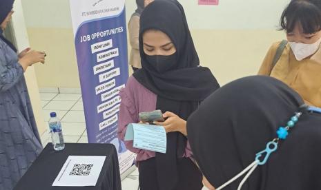 Universitas BSI (Bina Sarana Informatika) sebagai Kampus Digital Kreatif selalu berupaya menjembatani alumninya dengan dunia industri. Melalui BSI Career Center (BCC), Universitas BSI telah sukes menggelar campus recruitment bersama PT Sumberdaya Dian Mandiri (SDM).