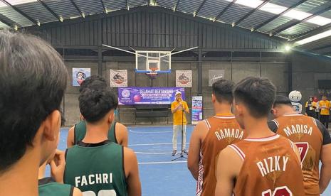 Universitas BSI (Bina Sarana Informatika) sukses mengadakan BSI Flash 2023 (Festival & Liga Antar Siswa Sekolah) Sport Competition kota Depok, cabang olahraga (cabor) Basket. Mengangkat tema Generasi Juara dan Bertalenta Digital, kegiatan ini digelar di Baslife Arena Cinere, pada Senin (8/5/2023). 