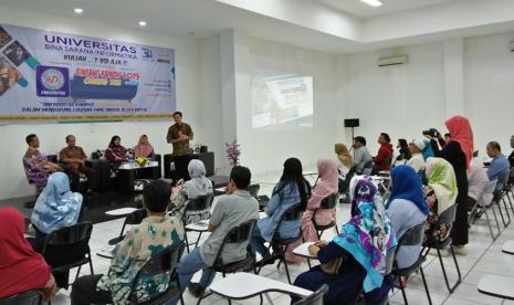 Universitas Bsi Beri Ruang Untuk Orang Tua Memantau Perkuliahan Anaknya 