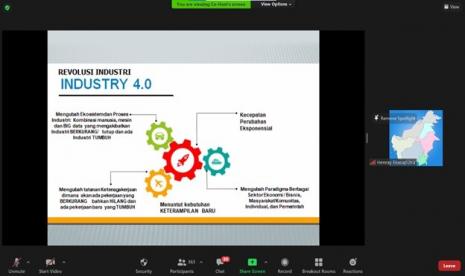 Universitas BSI Kampus Pontianak menggelar webinar bertajuk Pentingnya Sertifikasi Kompetensi untuk Mempersiapkan Diri di Dunia Kerja dan Industri.