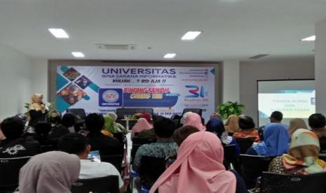 Universitas BSI kampus Slipi akan menggelar kegiatan Bincang Kampus Bareng Orang Tua (BKOT) pada Sabtu, 25 Juni 2022.