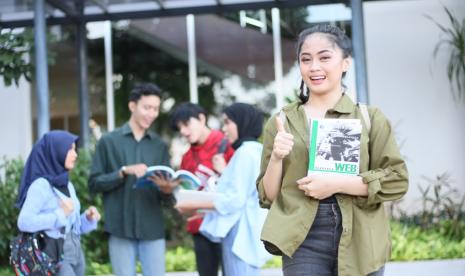 Universitas BSI masuk dalam daftar 50 kampus swasta terbaik versi UniRank 2023.