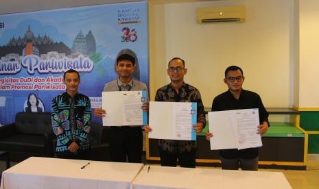 Universitas BSI melakukan Memorandum of Understanding (MoU) dengan beberapa hotel antara lain Khas Hotel, Tentrem Hotel, Allstay Hotel, dan Yats Coloni Hotel.