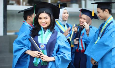 Universitas BSI menyediakan beasiswa pendidikan bagi para insan kreatif yang berkecimpung di dunia digital melalui beasiswa digital talent.