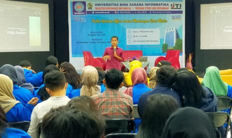 Universitas BSI Prodi Ilmu Komunikasi gelar workshop public relation.