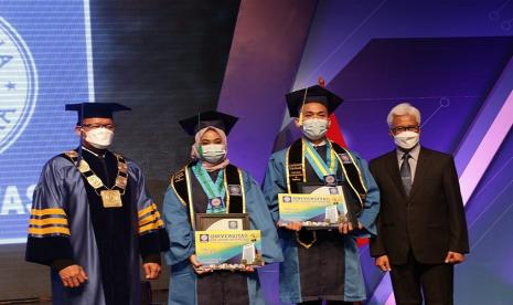 Universitas BSI sebagai Kampus Digital Kreatif siap mengadakan wisuda ke-56.