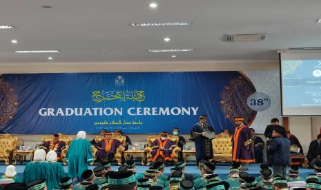 Universitas Darussalam Gontor Ponorogo menggelar wisuda terbatas pada Ahad 13 Februari 2022.