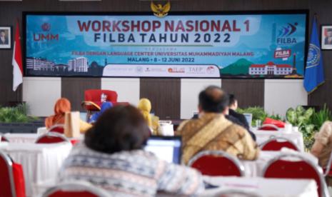 Universitas Muhammadiyah Malang (UMM) bersama Forum Institusi Layanan Bahasa (FILBA) menyelenggarakan Workshop Nasional 1 FILBA Tahun 2022, beberapa waktu lalu. 