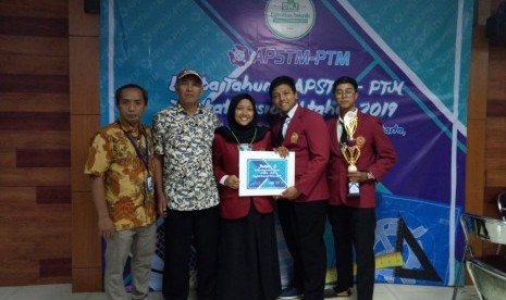 Universitas Muhammadiyah Malang (UMM) mendapat peringkat dua dalam ajang perlombaan yang diadakan Asosiasi Program Studi Teknik Mesin-Perguruan Tinggi Muhammadiyah Se-Indonesia.