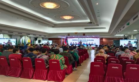 Universitas Muhammadiyah Prof DR HAMKA (Uhamka) menggelar seminar internasional Indonesia-Malaysia Outlook dengan tema The Role of Indonesia and Malaysia for the Peace of Southeast Asia and the World Civilization sekaligus Launching Buku 