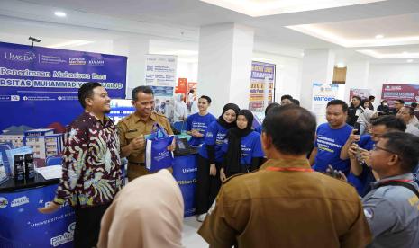 Universitas Muhammadiyah Sidoarjo (Umsida), bersama Musyawarah Guru Bimbingan Konseling (MGBK) kabupaten Sidoarjo menggelar Expo Campus 2024 di GKB 7 kampus 3 Umsida pada Senin (4/11/2024). 