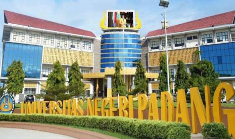 Universitas Negeri Padang, Sumatra Barat. (Ilustrasi). Rumah sakit praktik utama untuk Fakultas Kedokteran UNP adalah Rumah Sakit Ahmad Mochtar, Bukittinggi.