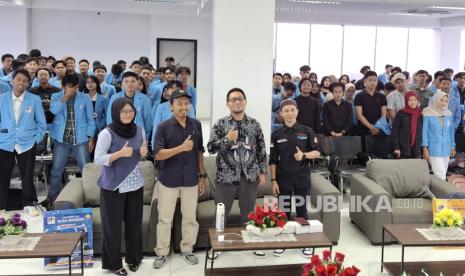 Universitas Nusa Mandiri (UNM) menggelar Seminar Entrepreneur bertema 